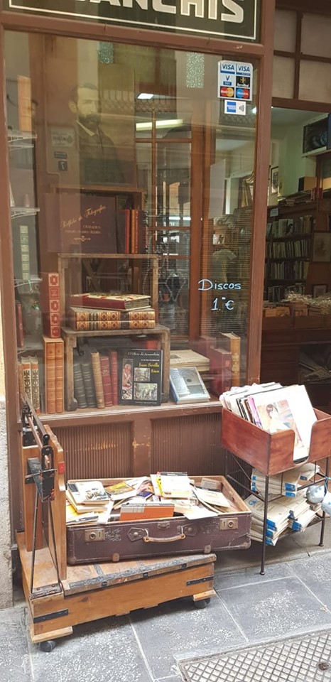 libreria vintage